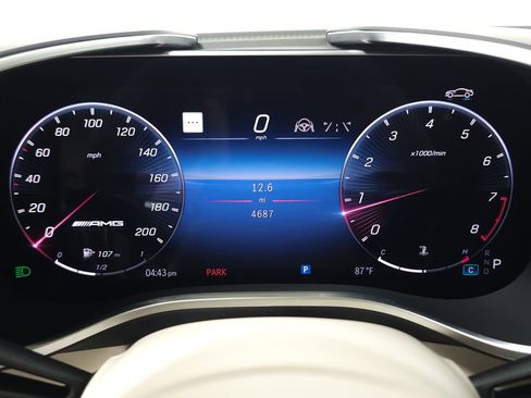 Used 2025 Mercedes-Benz SL 55 AMG 4MATIC image 15