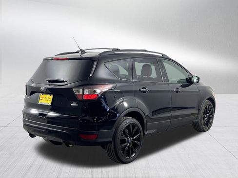 Used 2018 Ford Escape SE w/ SE Sport Appearance Package image 7