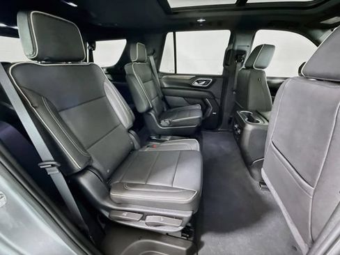 Used 2024 Chevrolet Tahoe Premier w/ Premium Package AWD/4WD image 30