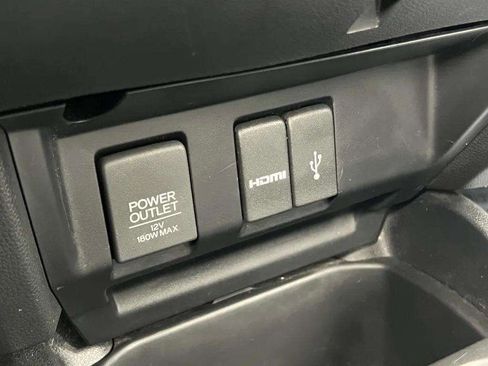 Used 2015 Honda Fit EX image 28