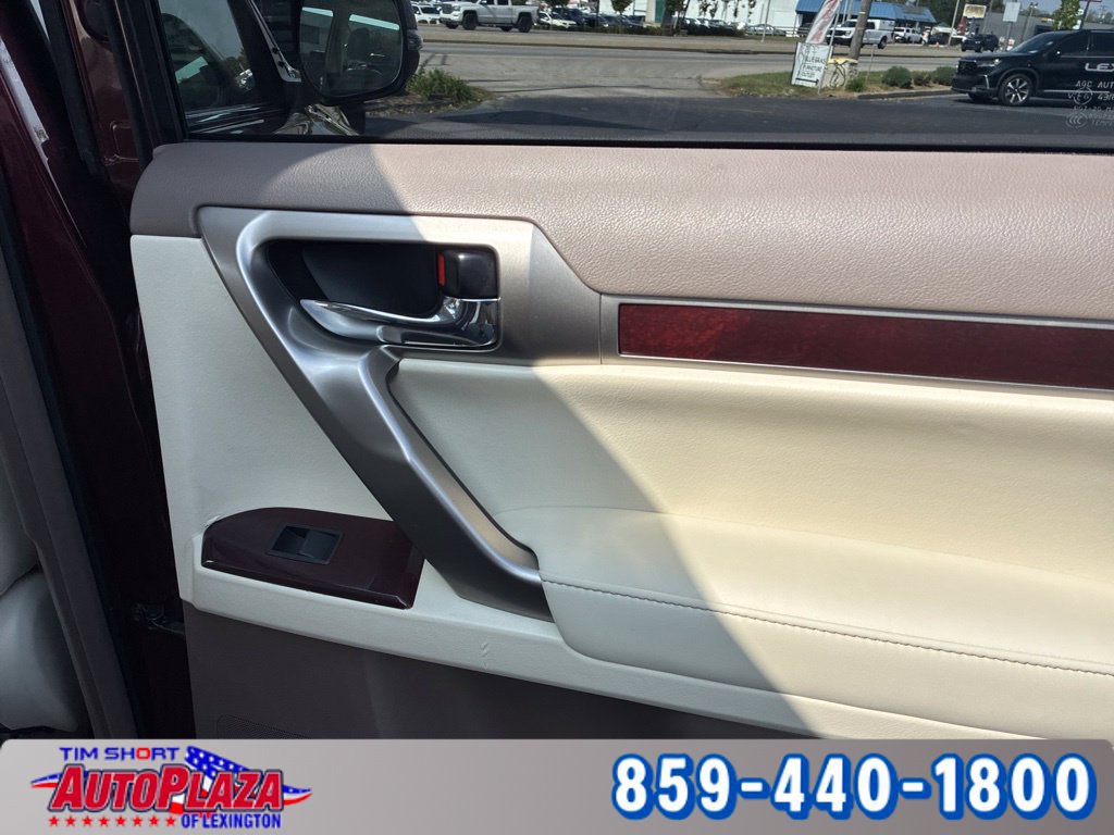 Used 2017 Lexus GX 460 AWD/4WD image 26
