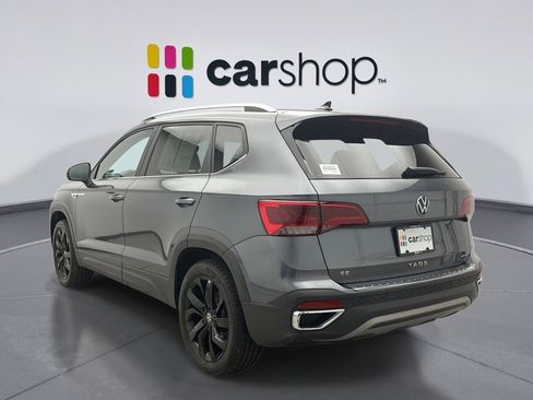 Used 2023 Volkswagen Taos SE w/ Panoramic Sunroof Package AWD/4WD image 3