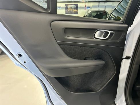 Used 2026 Volvo XC40 B5 Plus w/ Protection Package Premier image 22