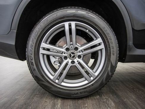 Used 2020 Mercedes-Benz GLC 300 4MATIC w/ Parking Assistance Package image 44