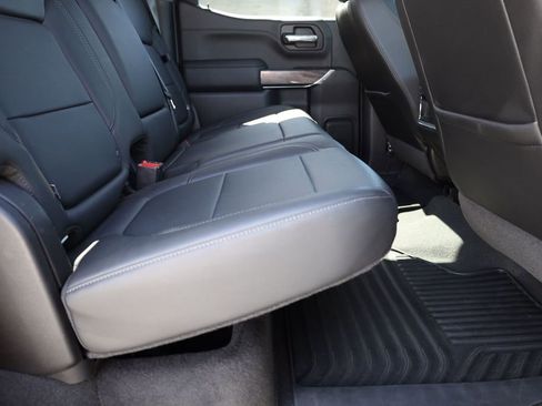Used 2021 Chevrolet Silverado 1500 LTZ AWD/4WD image 19