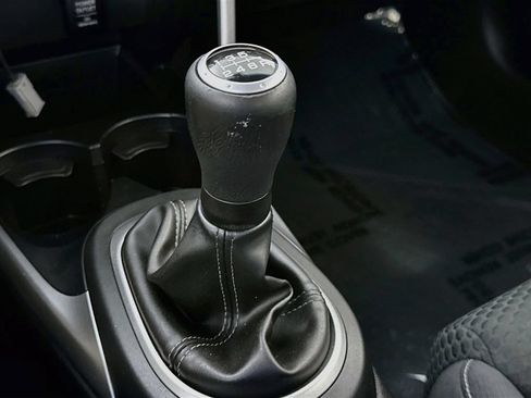 Used 2013 Honda CR-Z image 8