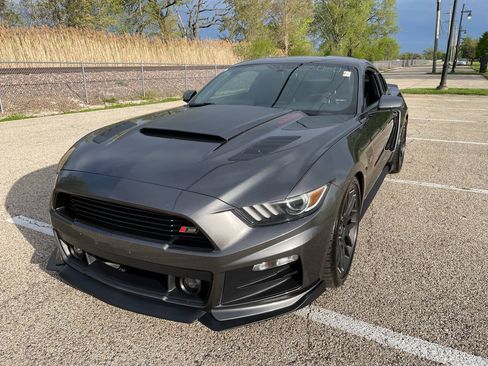 Used 2015 Ford Mustang GT Premium w/ GT Performance Package RWD image 6