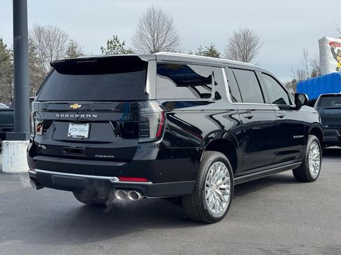 New 2025 Chevrolet Suburban Premier AWD/4WD image 3