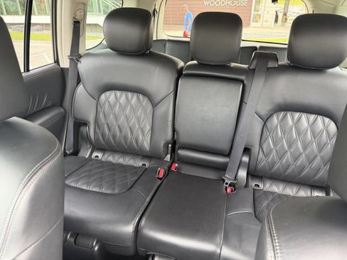 Used 2022 Nissan Armada Platinum AWD/4WD image 6