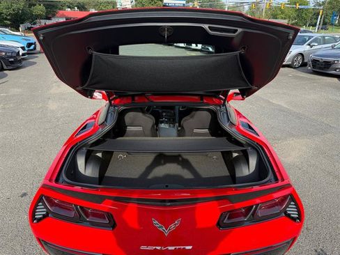 Used 2017 Chevrolet Corvette Stingray Coupe RWD image 18
