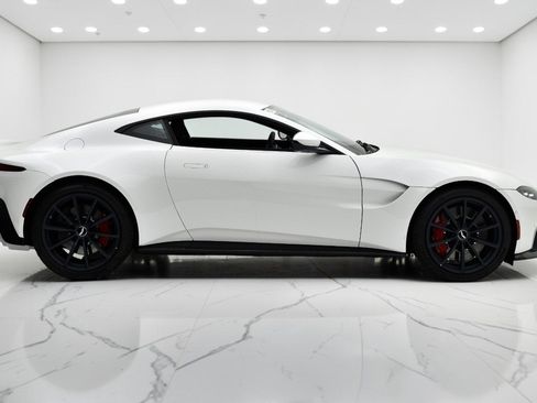 Used 2020 Aston Martin V8 Vantage Coupe RWD image 7