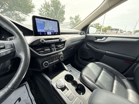 Used 2020 Ford Escape SEL AWD/4WD image 19
