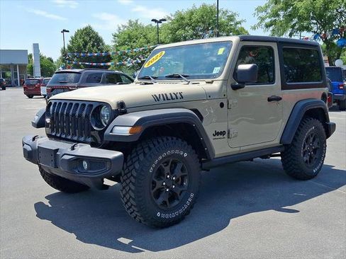 Certified 2022 Jeep Wrangler Sport AWD/4WD image 3
