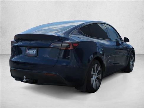 Used 2020 Tesla Model Y Long Range image 5