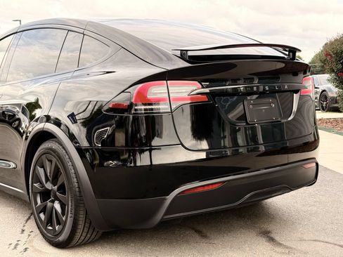 Used 2023 Tesla Model X AWD/4WD image 11