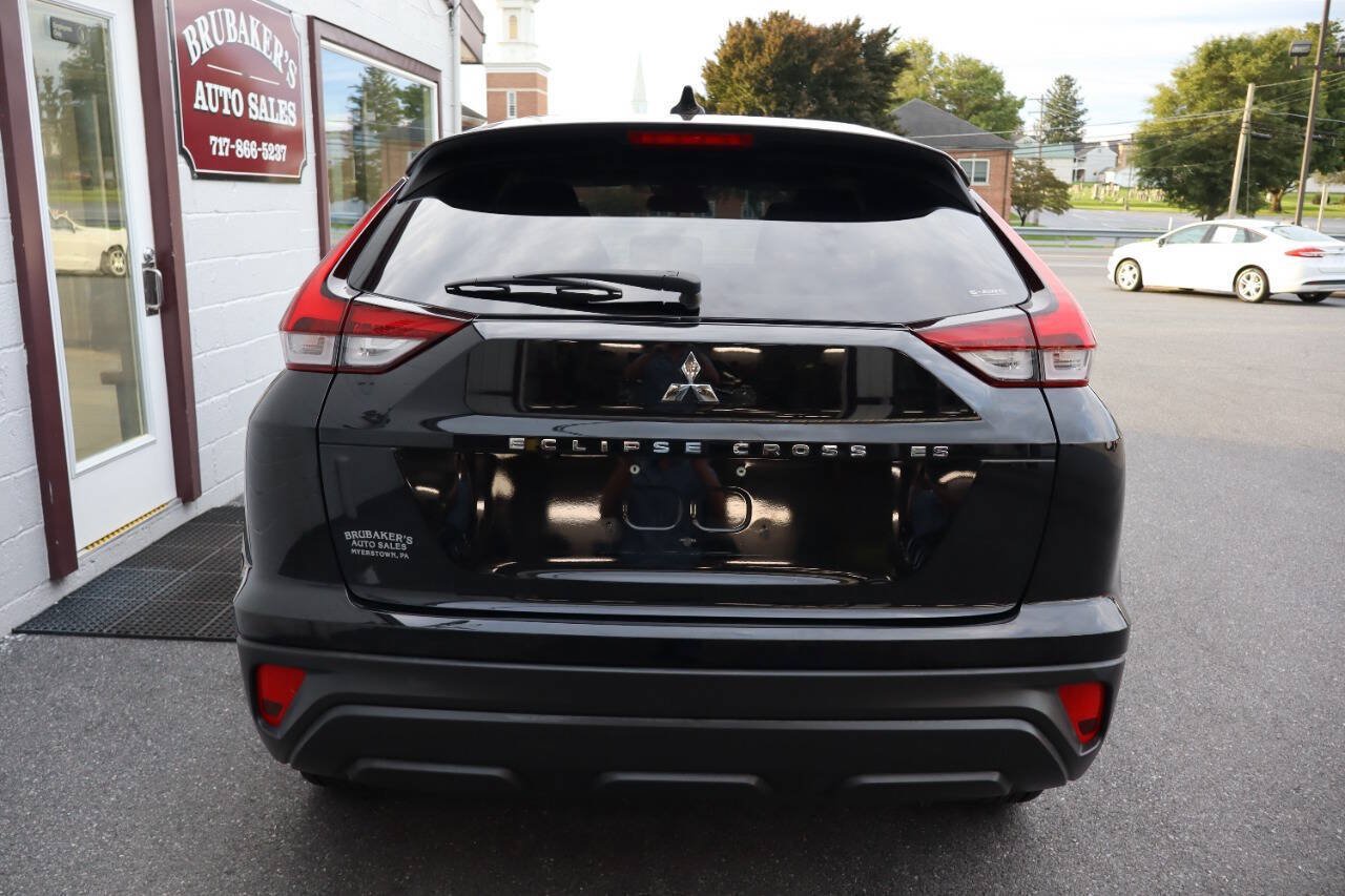 Used 2023 Mitsubishi Eclipse Cross ES AWD/4WD image 3