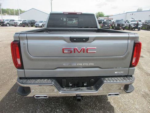 New 2026 GMC Sierra 1500 SLT w/ SLT Premium Plus Package AWD/4WD image 5