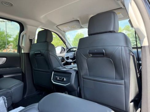 New 2027 Ford Expedition Max Active AWD/4WD image 21