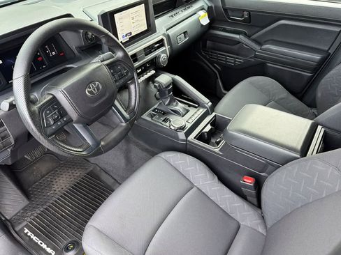 Used 2025 Toyota Tacoma SR w/ SR Upgrade Package image 13