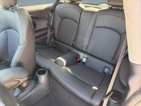 Used 2024 MINI Cooper S image 27