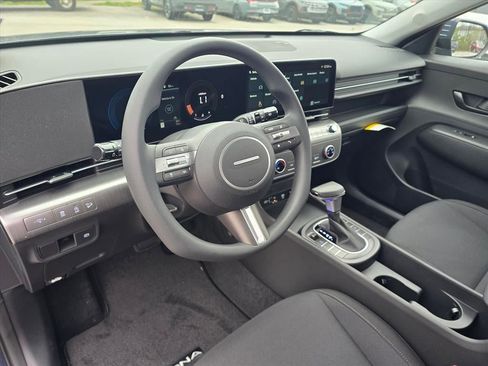 New 2026 Hyundai Kona SE image 13