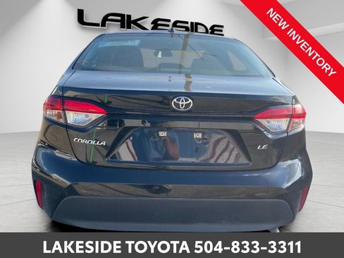 Used 2024 Toyota Corolla LE image 7