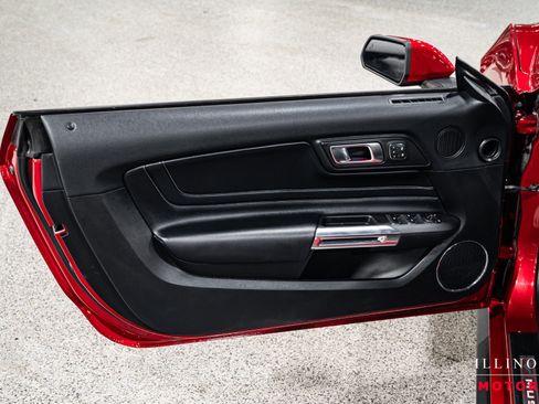 Used 2020 Ford Mustang GT Premium w/ Equipment Group 401A image 14