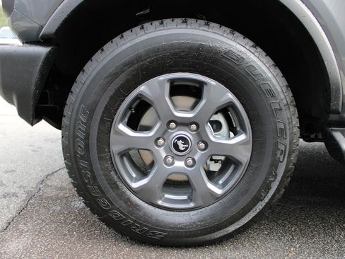 New 2025 Ford Bronco Big Bend image 9