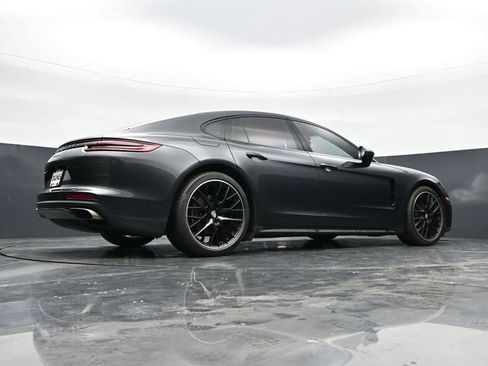 Used 2020 Porsche Panamera 4 AWD/4WD image 35