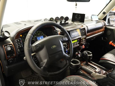 Used 2003 Land Rover Discovery SE image 40