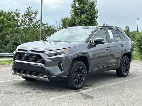 Used 2023 Toyota RAV4 XSE AWD/4WD image 1