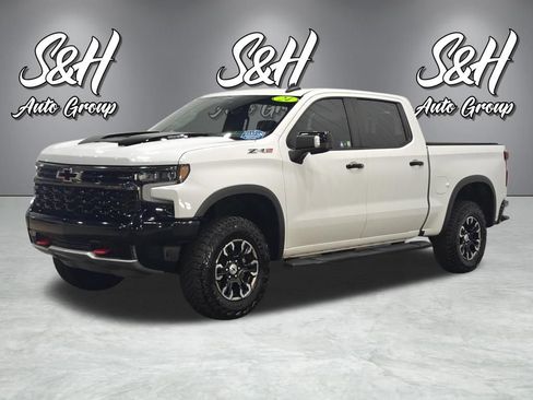 Used 2024 Chevrolet Silverado 1500 ZR2 w/ Technology Package AWD/4WD image 20
