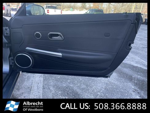 Used 2005 Chrysler Crossfire SRT-6 image 15