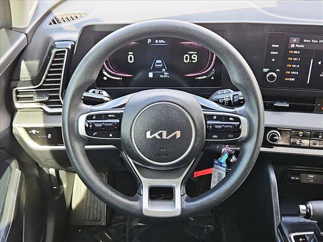Used 2023 Kia Sportage LX FWD image 14