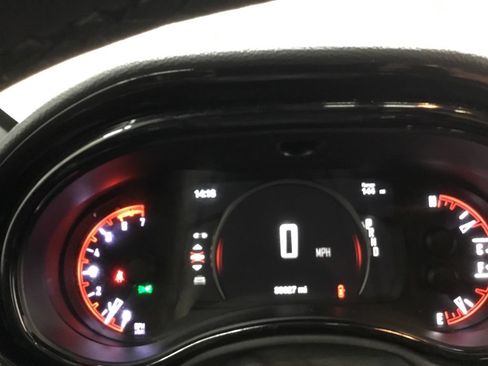 Used 2025 Dodge Durango R/T AWD/4WD image 34