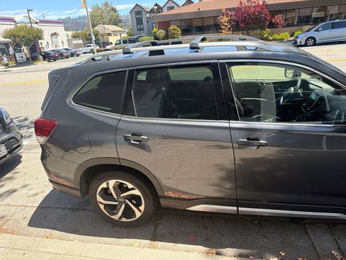 Used 2023 Subaru Forester Touring w/ Popular Package #2 AWD/4WD image 7
