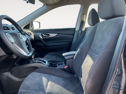 Used 2016 Nissan Rogue S AWD/4WD image 10