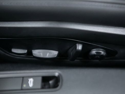 New 2026 Porsche 911 Carrera image 17