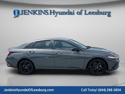 New 2026 Hyundai Elantra Sport image 2