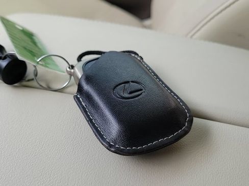 Used 2019 Lexus GX 460 Premium w/ Premium Package AWD/4WD image 35