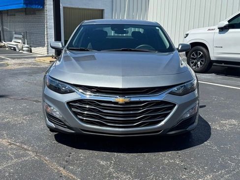 Used 2023 Chevrolet Malibu LT FWD image 2