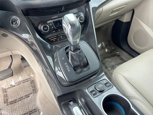 Used 2015 Ford Escape Titanium image 17