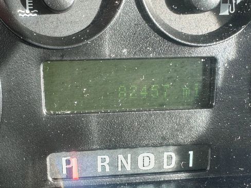 Used 2005 Ford Taurus SE image 21