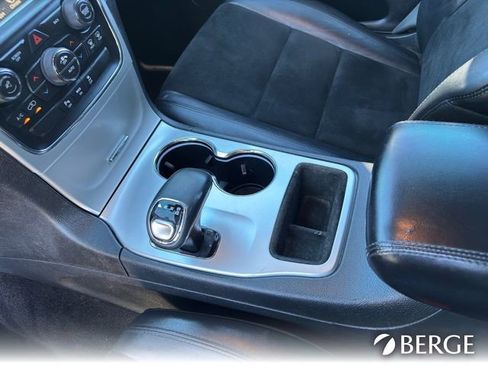 Used 2015 Jeep Grand Cherokee Altitude image 27