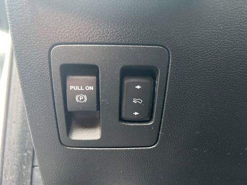 Used 2020 Ford F150 XLT w/ Equipment Group 302A Luxury image 7