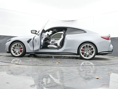 Used 2025 BMW M4 xDrive Competition w/ M Driver's Package image 64