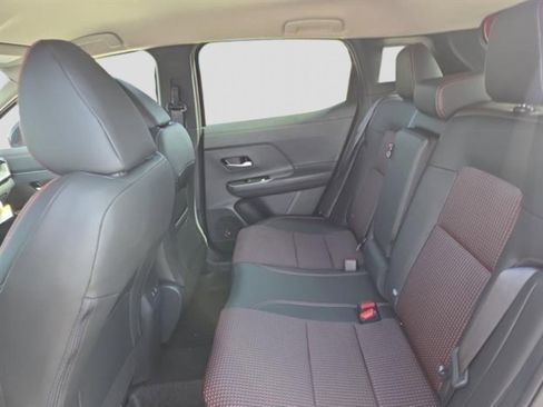 New 2026 Nissan Kicks SR w/ Cold Weather Package image 16