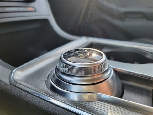 Certified 2022 Ford Edge SEL w/ Convenience Package image 30