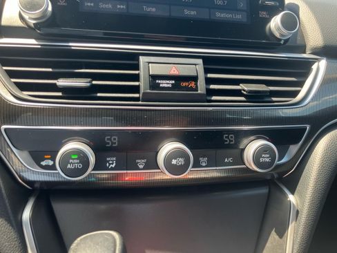 Used 2021 Honda Accord Sport image 22