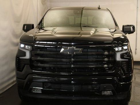 Used 2024 Chevrolet Silverado 1500 High Country w/ Midnight Edition image 3